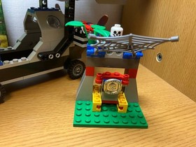 LEGO Adventurers Jungle Expedition Balloon 5956 Toy No Box Used from denmark