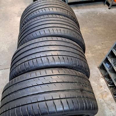Michelin Pilot Super Sport  4s 265 40 ZR20