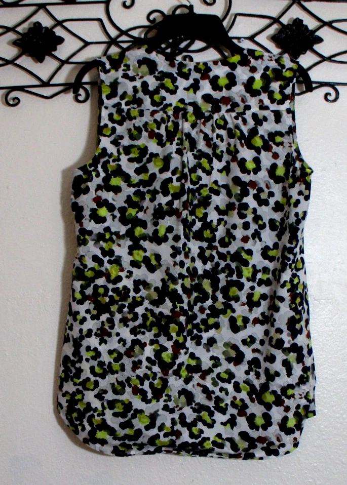 Cabi Women's Top Size M Multicolored Sleeveless Round Neck - Image 2 of 4