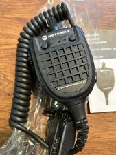 Motorola Commander II Remote Speaker Microphone RMN5089A for XTS radios