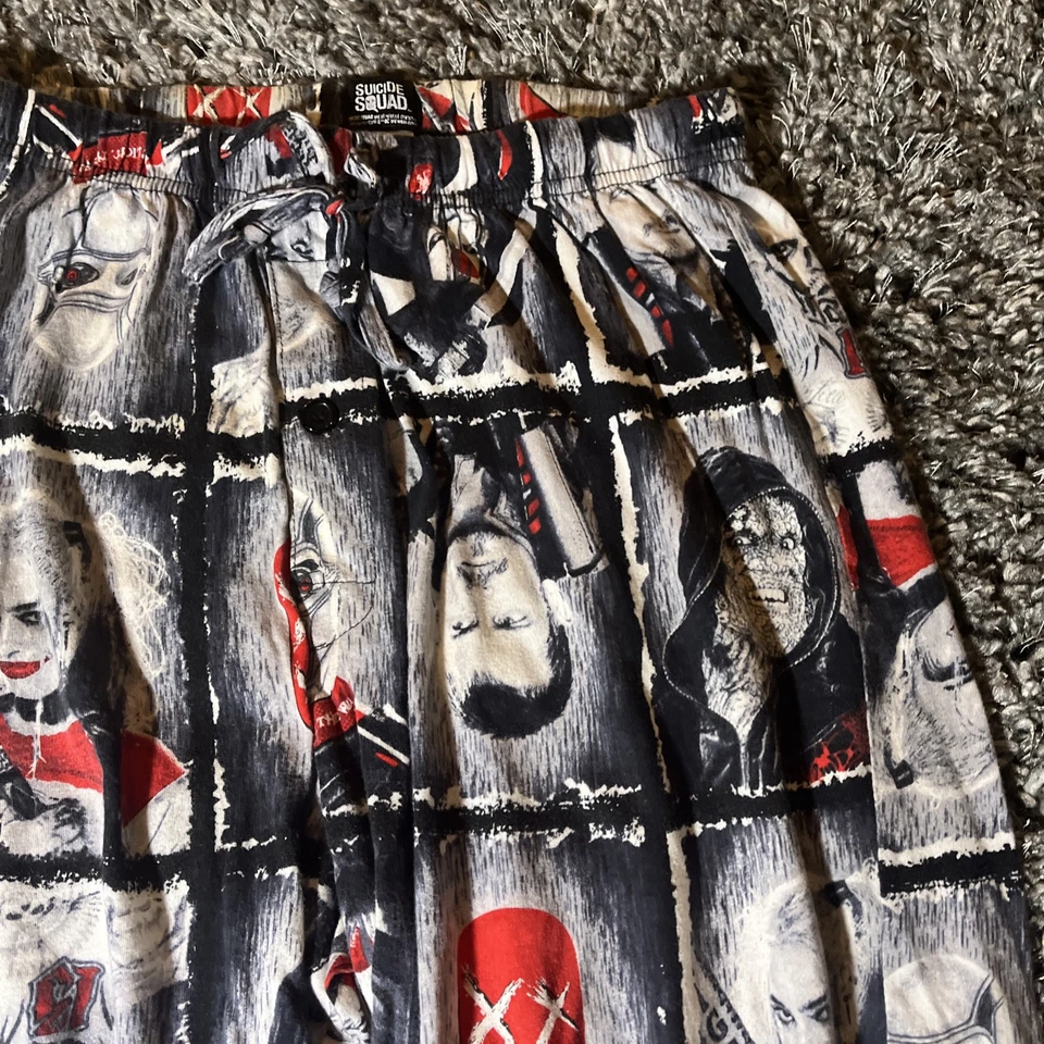 Pantalones de pijama de salón de algodón de película Escuadrón Suicida para hombre MD USADOS EN EXCELENTE ESTADO Foto 3 de 4