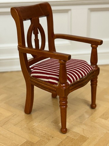 Dollhouse Miniature Reutter Arm Chair In Box-------Desk Chair------ESTATE------- - Picture 6 of 12
