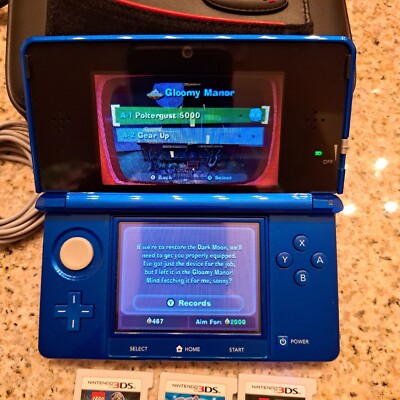 Nintendo 3DS Cobalt Blue with Luigi's Mansion: Dark Moon