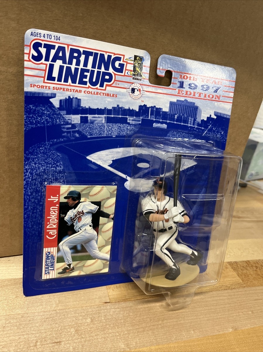 1997 Starting Lineup CAL RIPKEN JR. Baseball Action Figure & Card