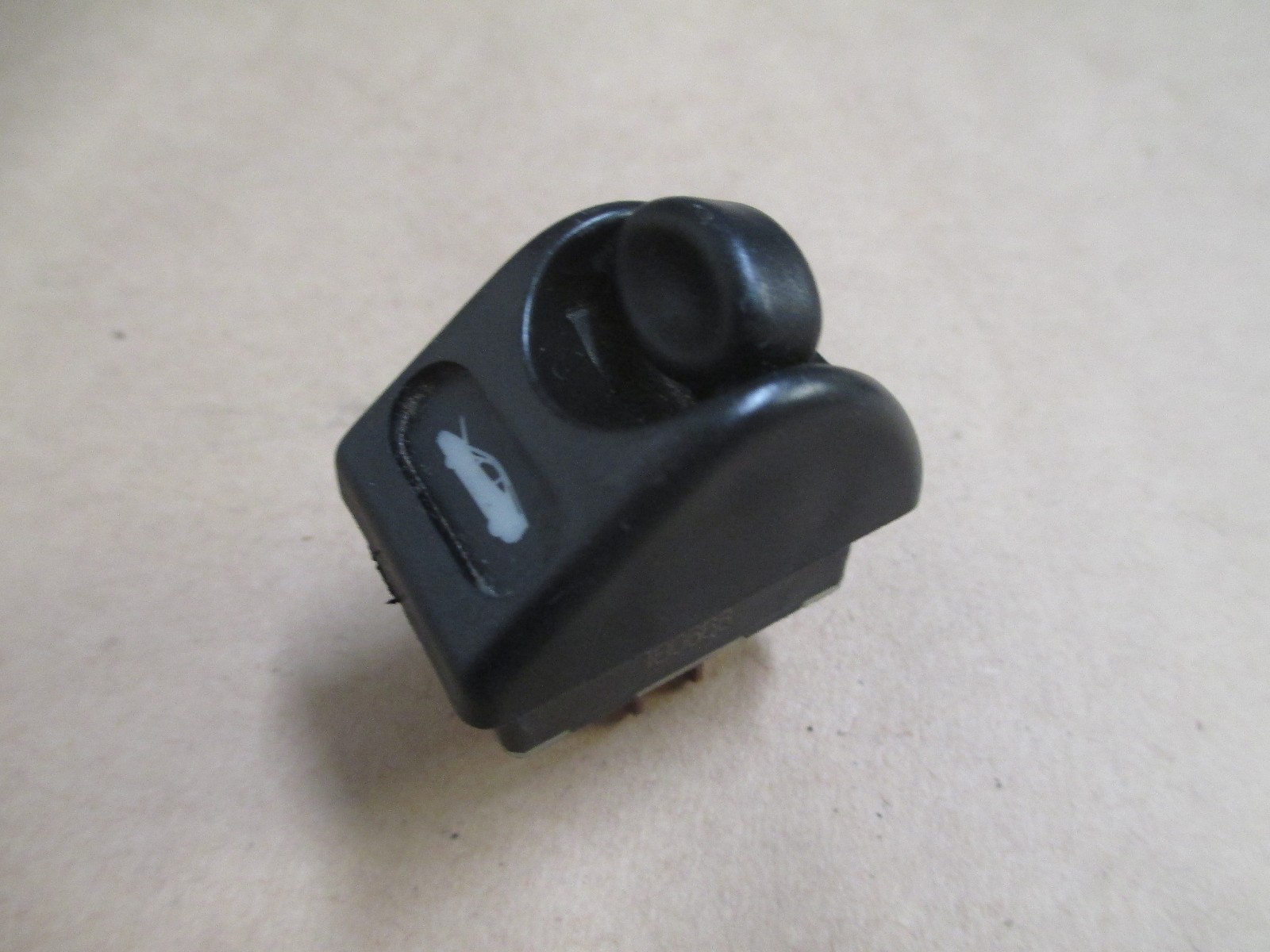 Ferrari 360 Front Hood Switch, Ferrari #180666