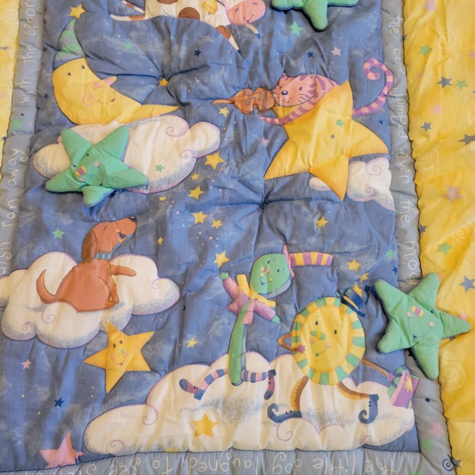VTG Kidsline Over The Moon Viv Eisner Hess Nursery Rhyme 3D Comforter& Wall Hang - Image 4 of 4