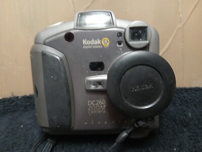 1998 KODAK DC260 ZOOM DIGITAL CAMERA As-Is - Parts/Repair With
