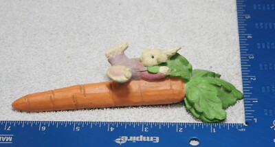 VINTAGE Easter Bunny/Rabbit Figurine Laying Down on Carrot Easter CUTE