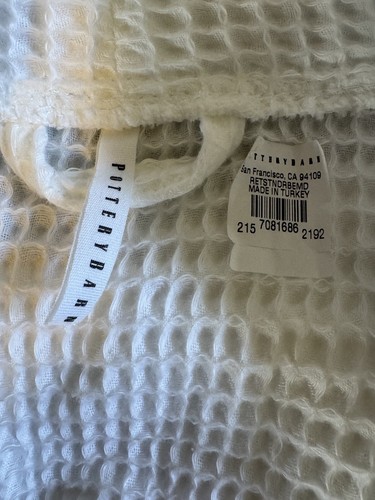 NWT Pottery Barn Robe White Waffle Texture Size Medium 3/4 Sleeves - Picture 5 of 9