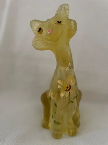 Fenton Yellow Buttercup Large Alley Cat Daisies Logo 11” Signed with Label