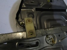 Lève vitre Hyundai TRAJET