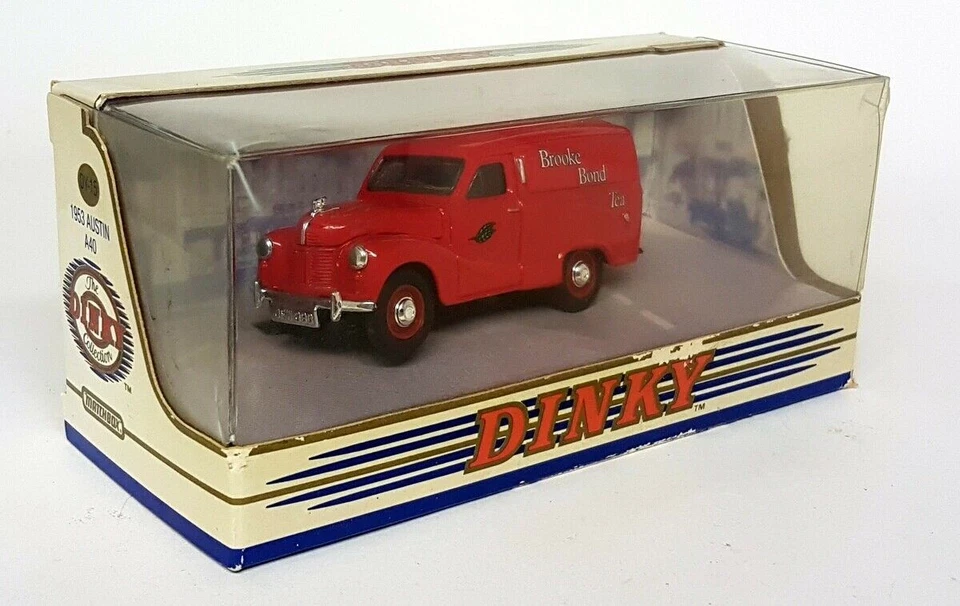 Dinky 1/43 - DY-15 1953 Austin A40 Van Brooke Bond Tea Diecast Model Car - Image 2 of 3