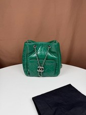 Auth Chanel Bucket Bag Medium Green Crinkled Calfskin Leather Silver Hardware