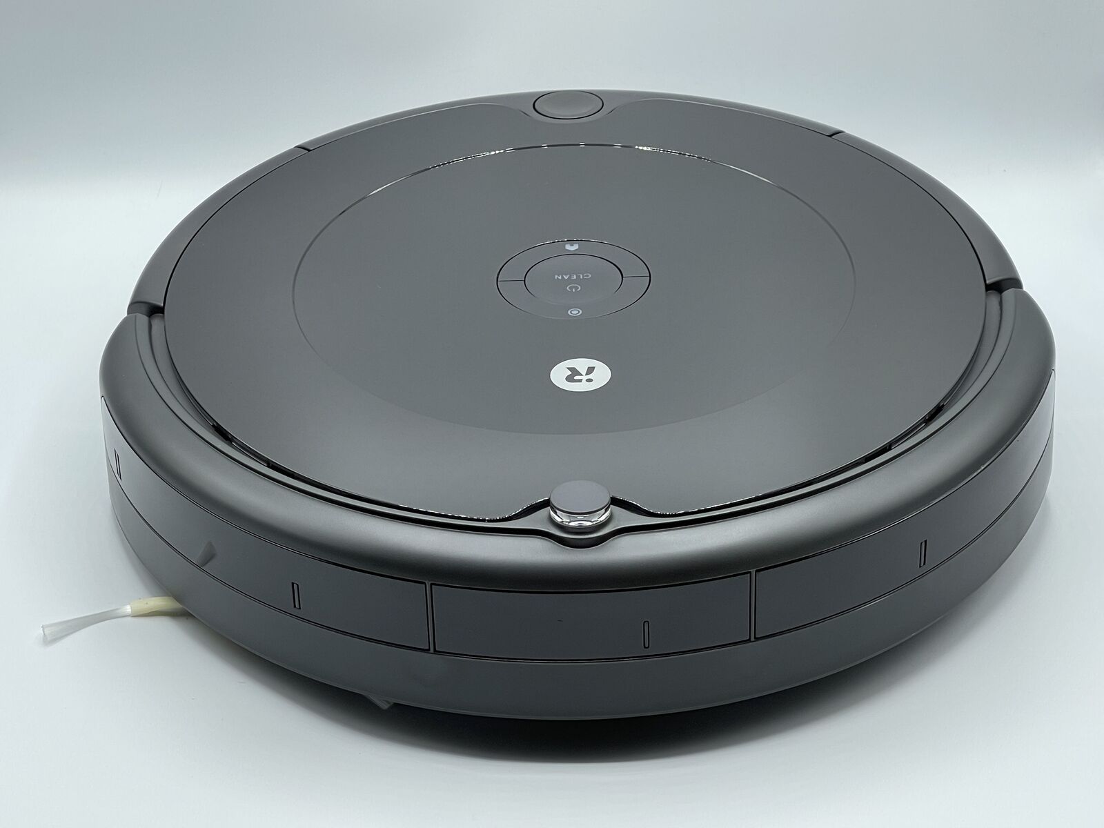 iRobot Roomba 694 Wi-Fi R694020 Connected Robot Vacuum Black New Open Box