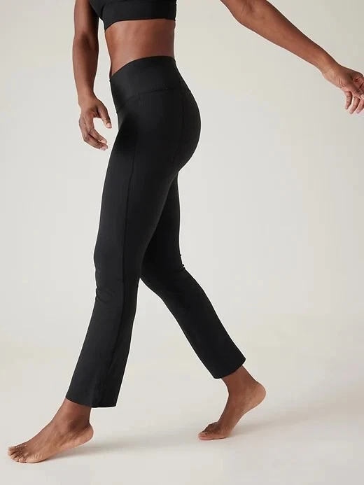 Athleta XS Transcend Stash Straight Leg Pant, Black SOFT Cropped