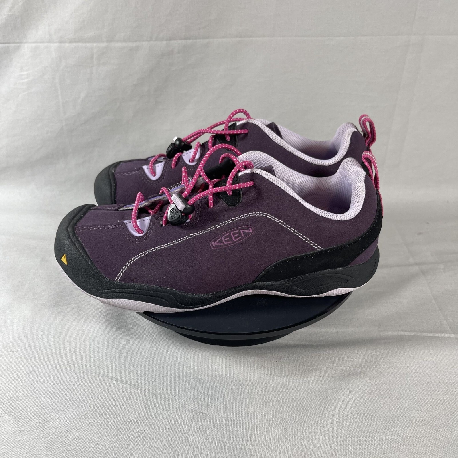 Scarpe da ginnastica da trekking KEEN viola diaspro basse in pizzo elastico taglia 3