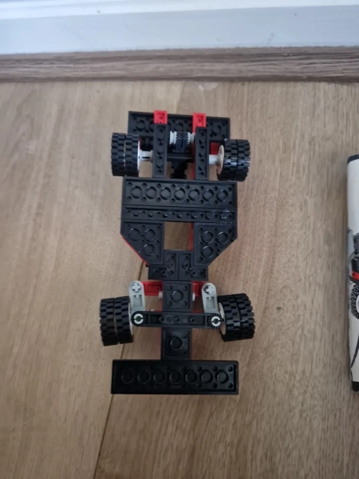 LEGO Technic 8808 F1 Racer, photo 4 of 5