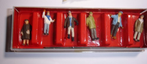 Preiser HO 10187 Figuras de venta de árboles de Navidad | Zustand: New