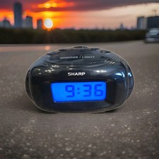 Sharp Black Travel Digital Alarm Clock Battery Power On Model SPC500 - Working
