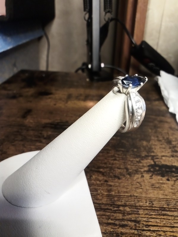925 8x5mm Marquise Blue Lab Sapphire, white lab Sapphires On The Band Sz 6.75 