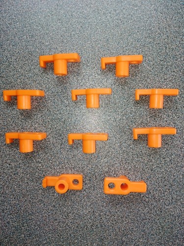 CARAVAN/CAMPING/AWNING/TENT REPLACEMENT PLASTIC HOOK FOR ROCK PEG ORANGE - NEW