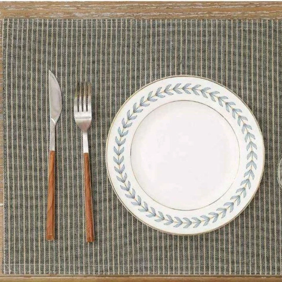 NEW HARORBAY GREY Striped Rustic 4pc Linen Placemat Set, REUSEABLE, WASHABLE - Image 2 of 4