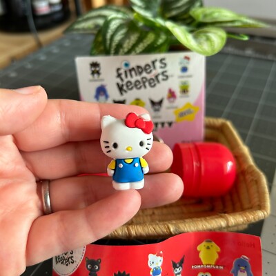 Hello Kitty Sanrio Mini Figure 1