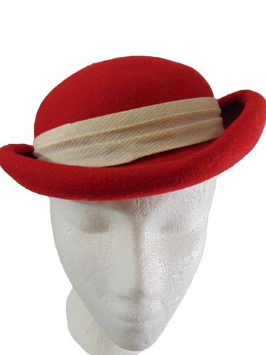 Vintage Sonni San Francisco USA Vibrant Red Women display picture 1