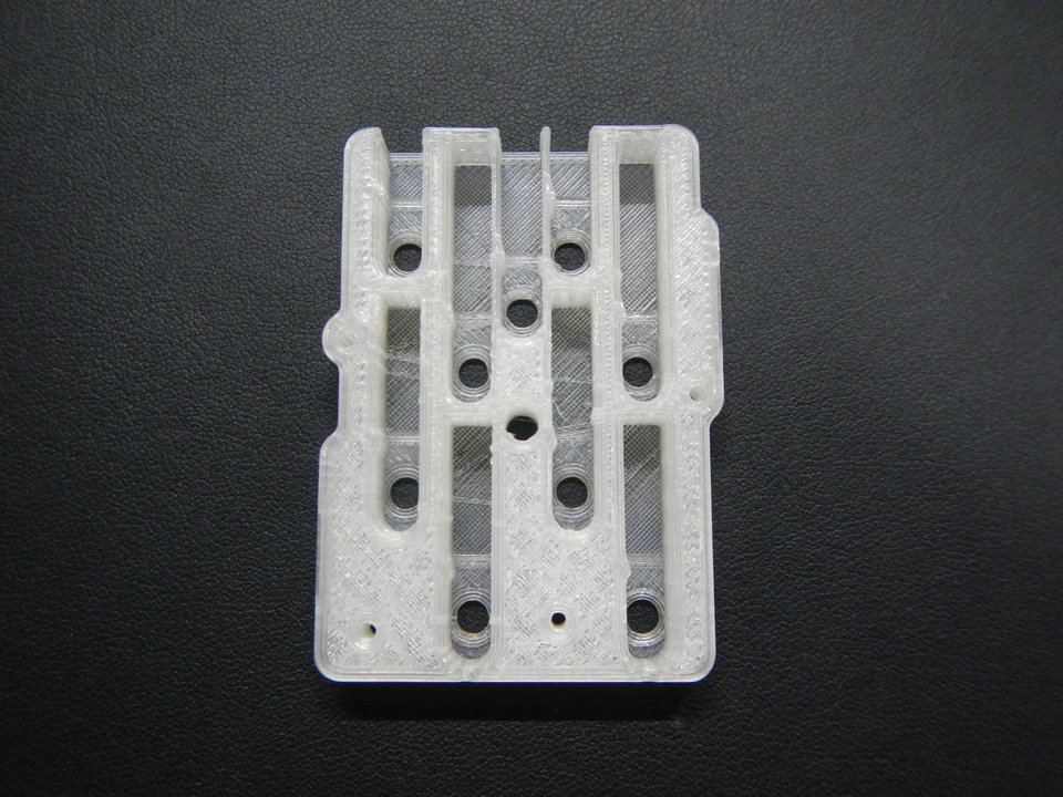 72 73 74 75 76 77 78 79 Buick Electra Interruptor Ventana Eléctrica Conector 4 Vías - NUEVO Foto 2 de 4