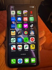 iphone XR unlocked 64gb used with TIKTOK APP INSTALLED