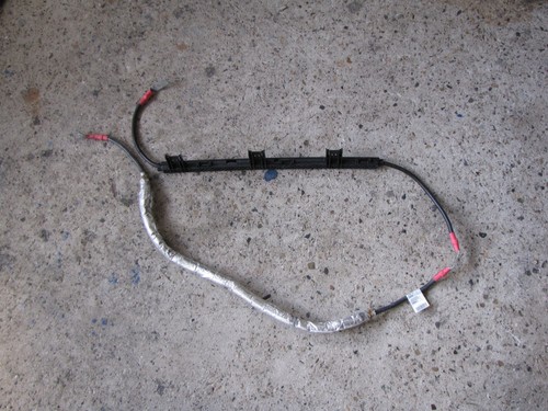 BMW X1 E84 LCI 25dX N47D20D Pluskabel Generator Anlasser Stützpunkt B+ 8509105