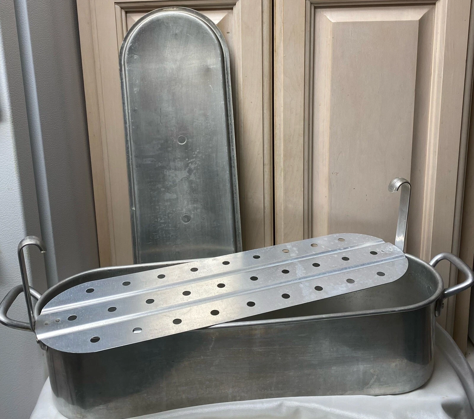 VTG STAINLESS STEEL OVAL FISH POACHER/STEAMER/KETTLE PAN 19” TOURNUS FRANCE