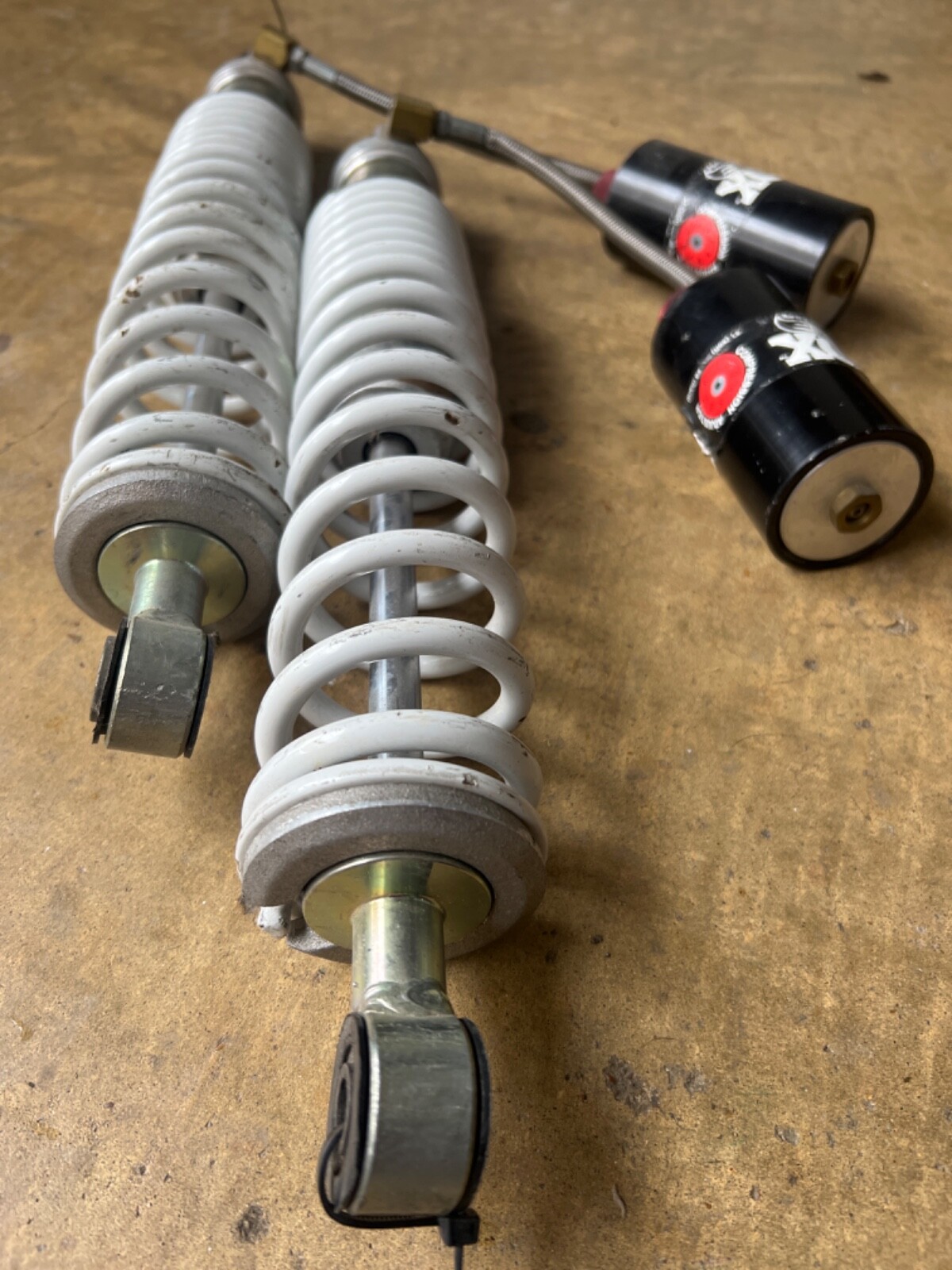 16 1/2" Fox Front 0306 Arctic Cat Snowmobile Shock Left 0703997 Right