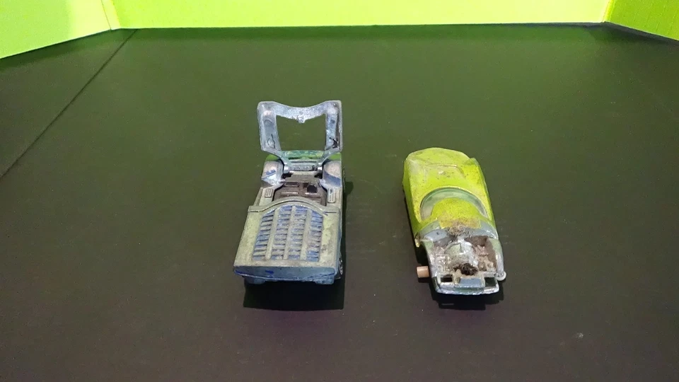 Vintage Redline Hot Wheels. Ferrari 512s/Blue. Turbofire. Lot of 2. For parts. - Image 4 of 4