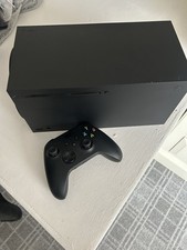 Xbox Series x Console 1TB, Black, Original Controller