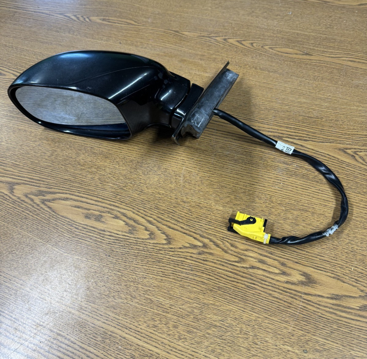 2005-2008 Maserati Quattroporte Left Driver Side Door Mirror OEM Black 980139452