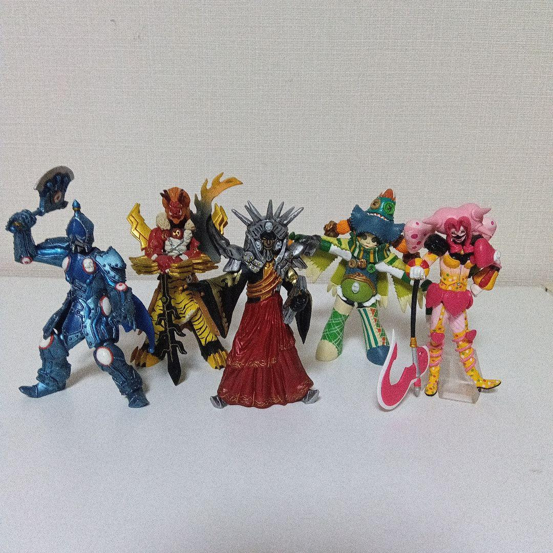 Power Rangers Dino Charge フィギュア 4体セット 2015 Power Rangers Dino Charge Legendary Zord Set - Toys R Us MIB