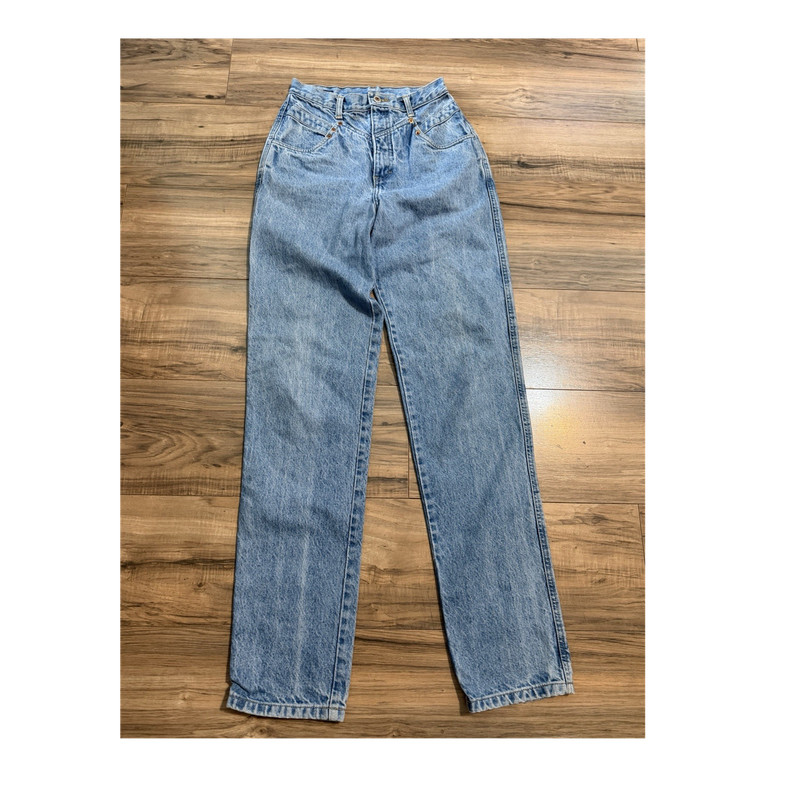 Sierra West Women's size 7 High Rise Straight Leg Blue Denim Jeans 100% Cotton