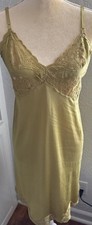 Vtg Vanity Fair Lingerie Full Slip Lace Chartreuse 34 Small Nylon Antron