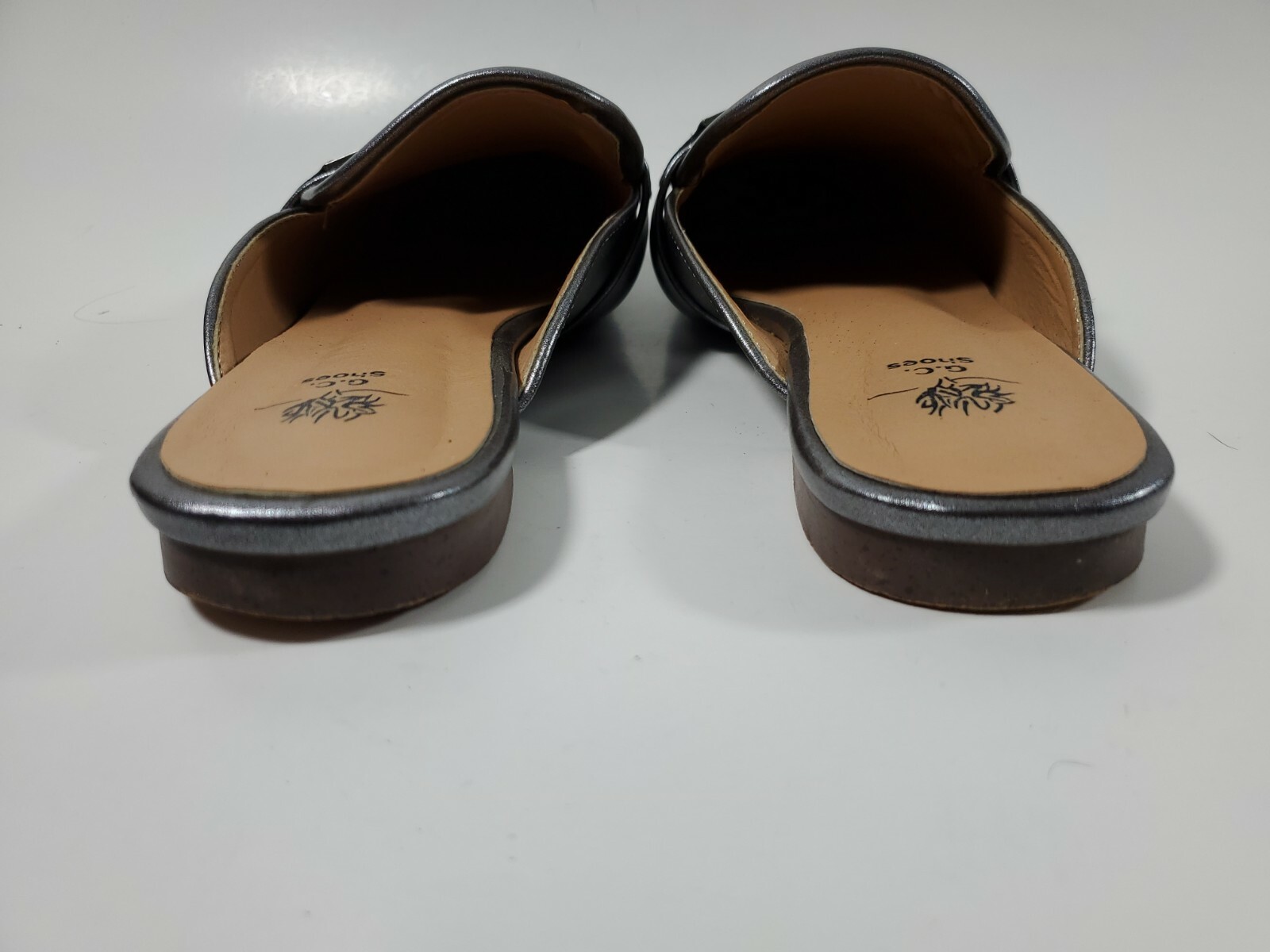 G. C. Shoes "Pax" Women's Frosted Gray Mules Slides S… Gem