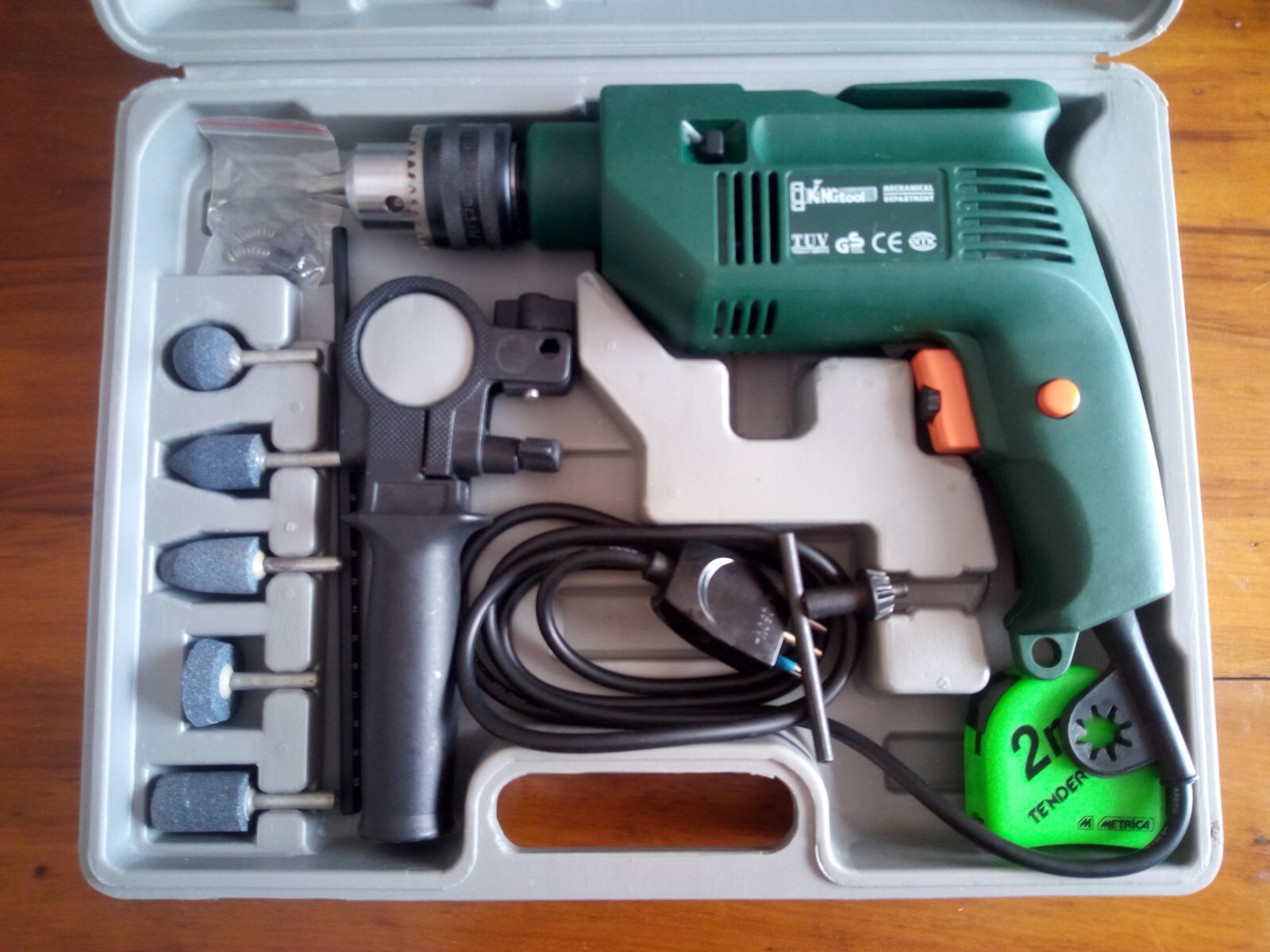 Trapano a Percussione Professionale KingTool 700W - Potente e Versatile