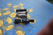 VINTAGE 1940’S BONNIE DOVER IRON MODEL # 2 1/2 DOVER MFG OHIO, WORKS WELL !