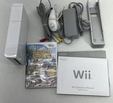 Nintendo Wii Console RVL-001-White Chicken Shoot Game Cords For Parts Or Repair