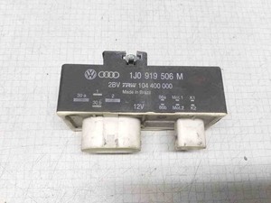 VW FOX 5Z1, 5Z3 Lüfterrelais 1J0919506M 1.20 Petrol 55kw 2006 32538385