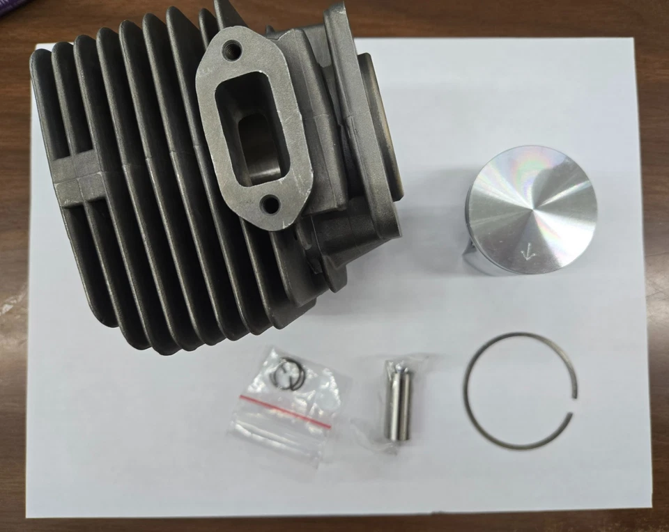 394-130-010 Cilindro con Pistón Compatible con Makita DPC7300/DPC7310 Foto 2 de 2