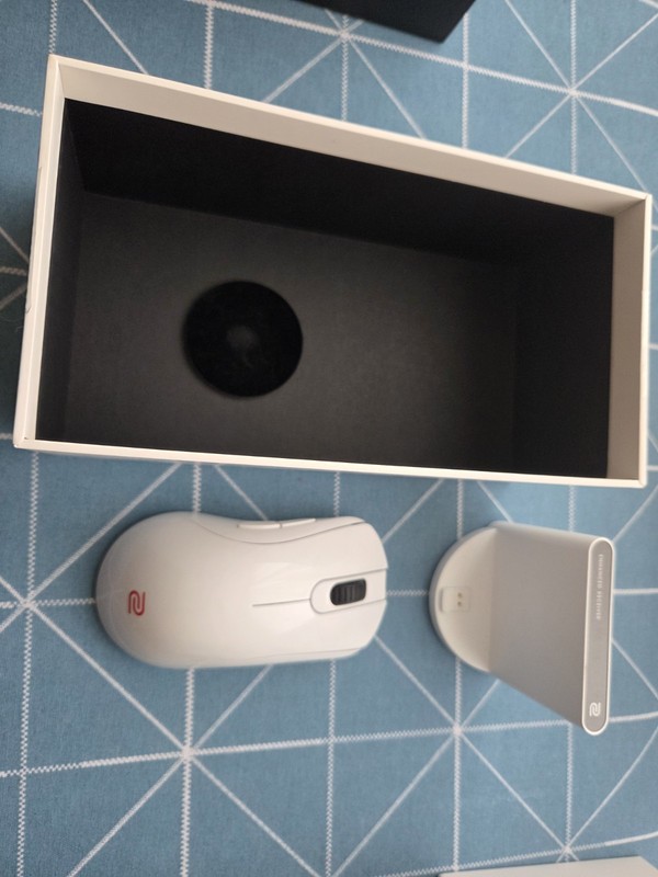 Zowie ZA13-DW Wireless Gaming Mouse - White