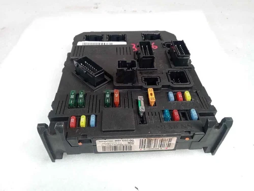S118085220E Caja Reles/Fusibles para CITROEN XSARA PICASSO 1999 525188 - Imagen 2 de 10