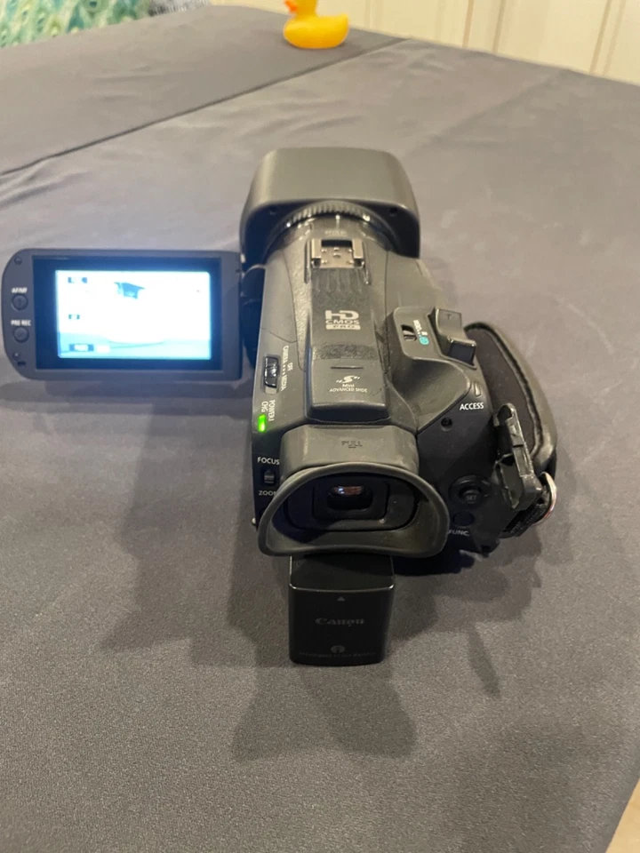 Canon VIXIA HF G21 Full HD Camcorder - Image 2 of 4
