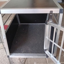 Hundeboxen Transportboxen aus Alu und Holz