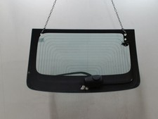 Lunette arrière Peugeot 2008